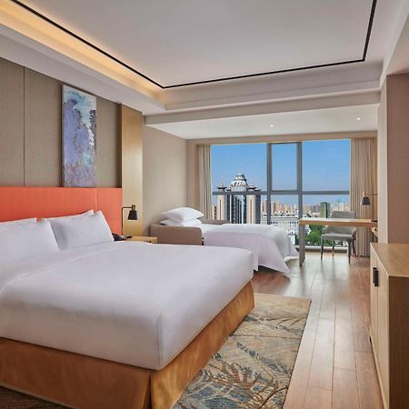 Hilton Garden Inn Wuhan Hankou Екстер'єр фото