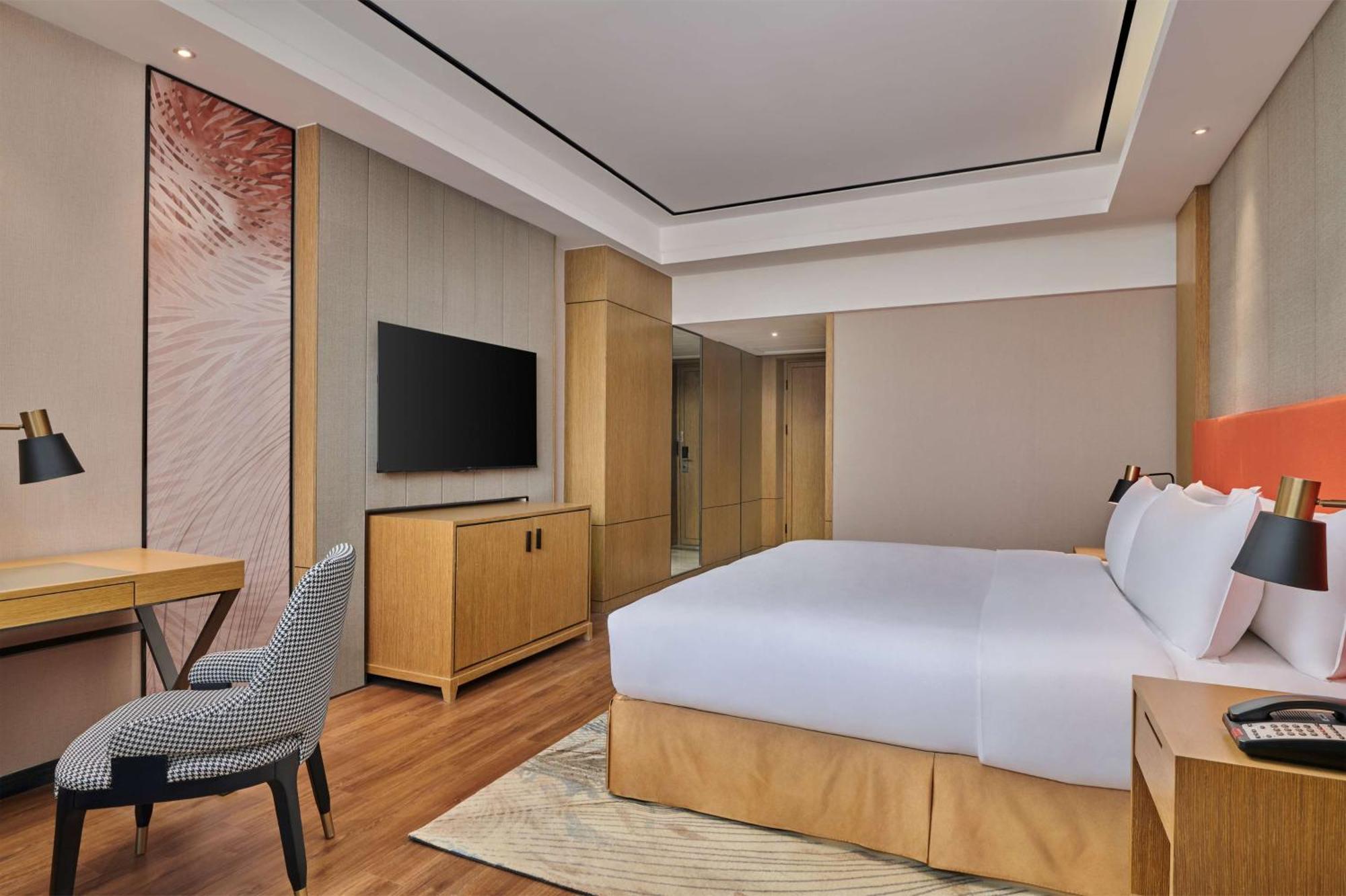 Hilton Garden Inn Wuhan Hankou Екстер'єр фото