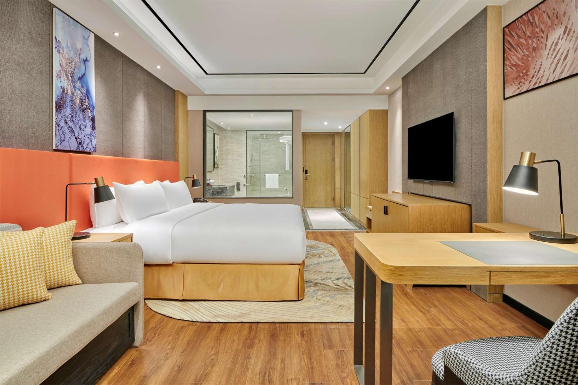 Hilton Garden Inn Wuhan Hankou Екстер'єр фото