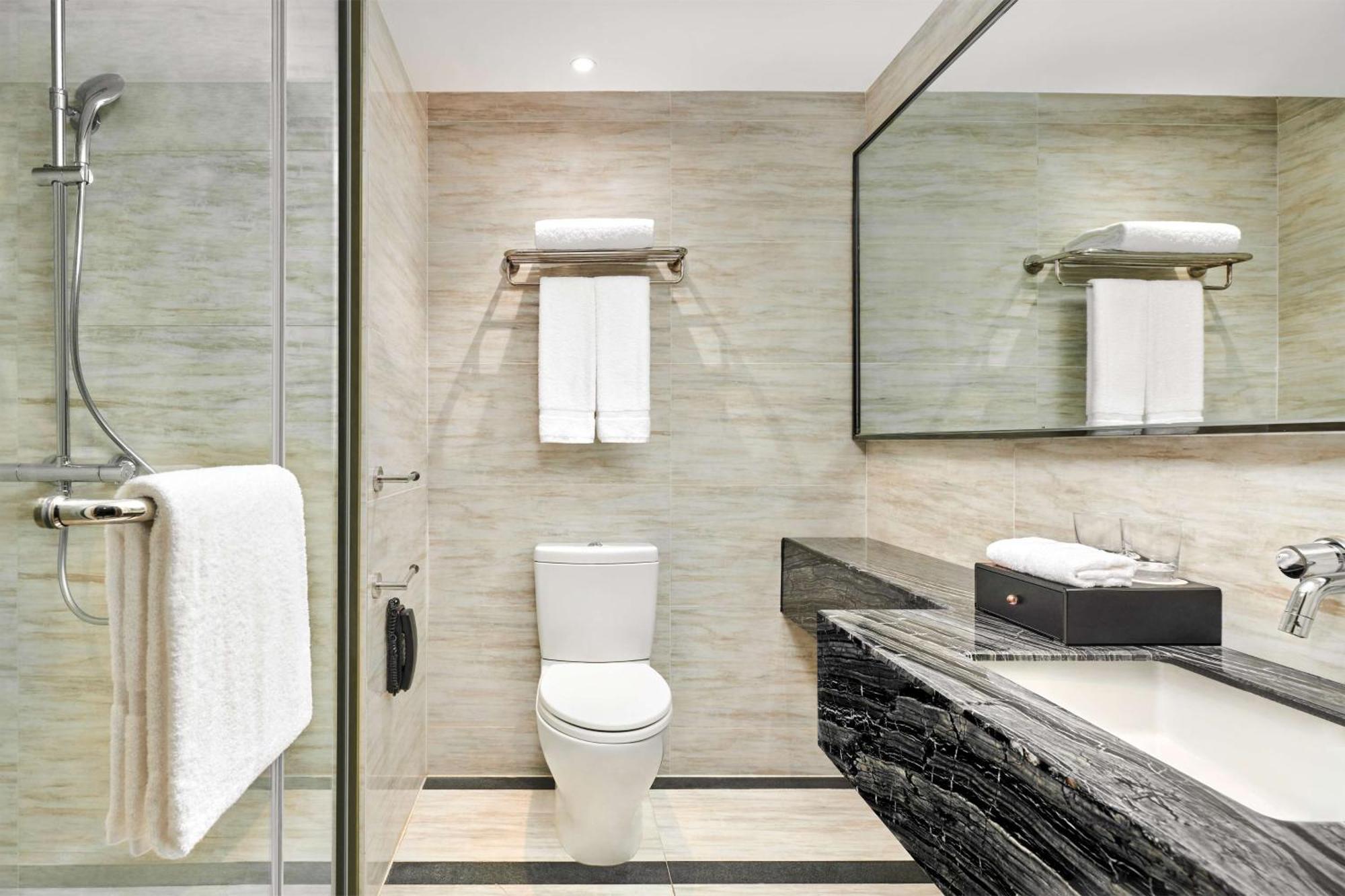 Hilton Garden Inn Wuhan Hankou Екстер'єр фото