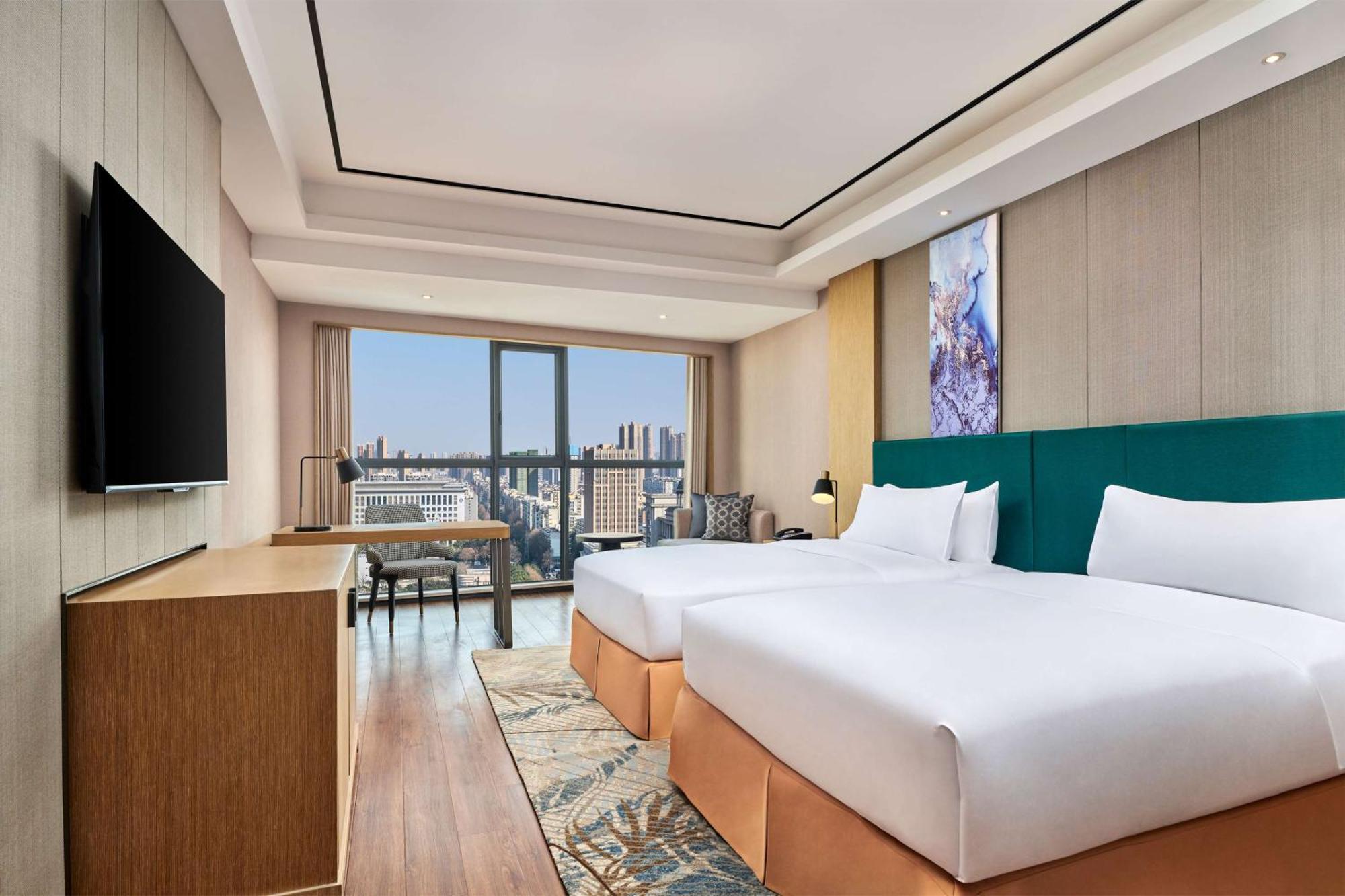Hilton Garden Inn Wuhan Hankou Екстер'єр фото