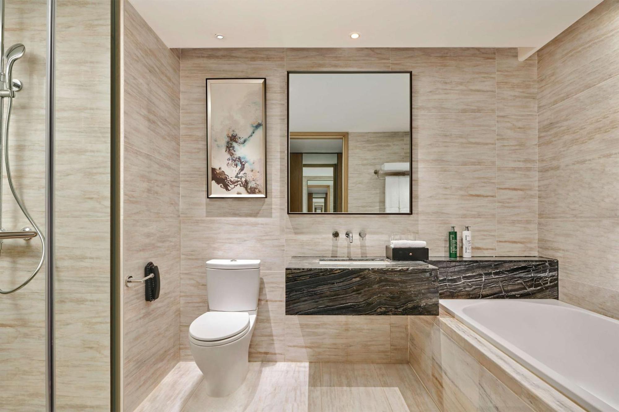 Hilton Garden Inn Wuhan Hankou Екстер'єр фото