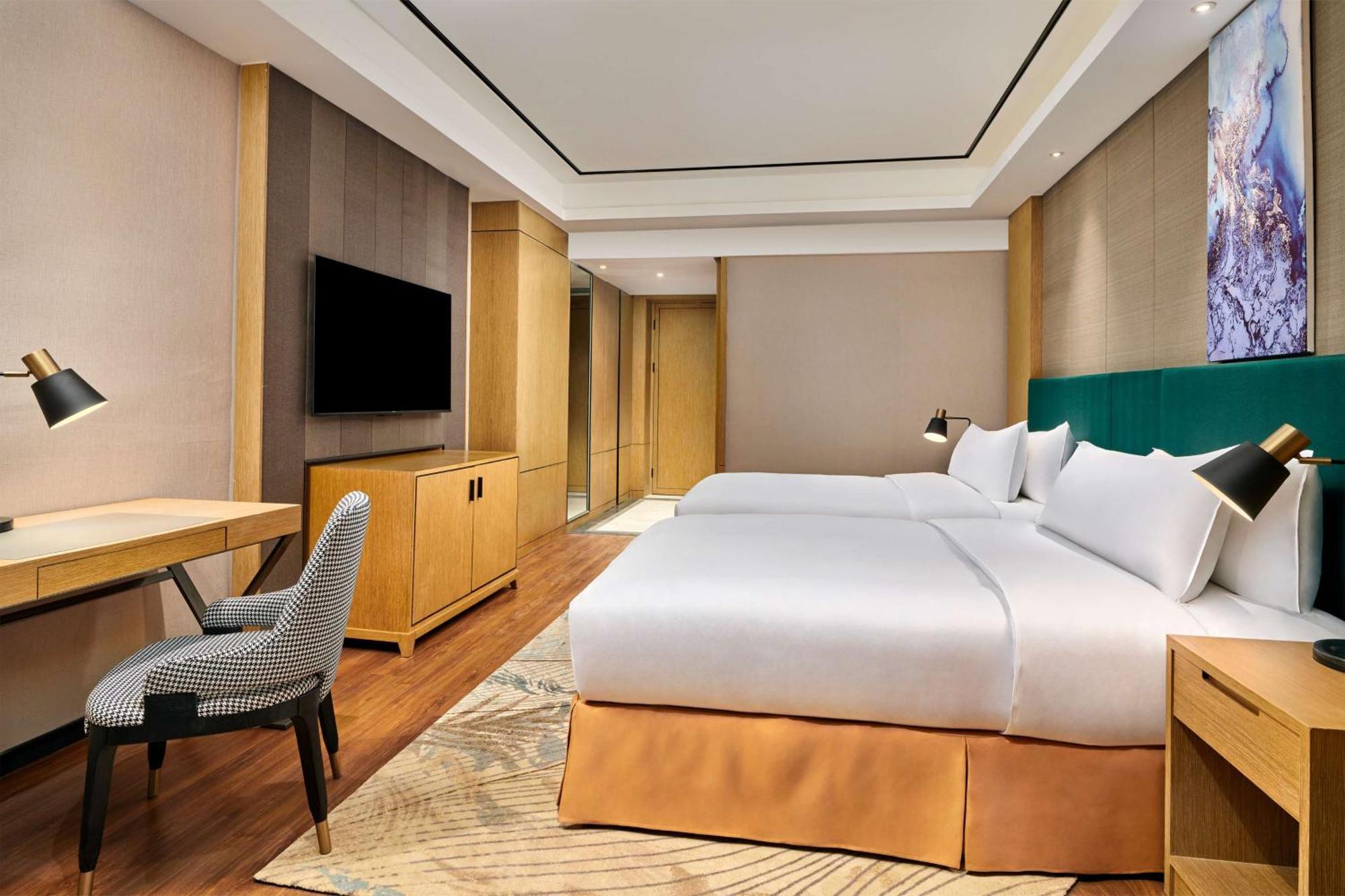 Hilton Garden Inn Wuhan Hankou Екстер'єр фото