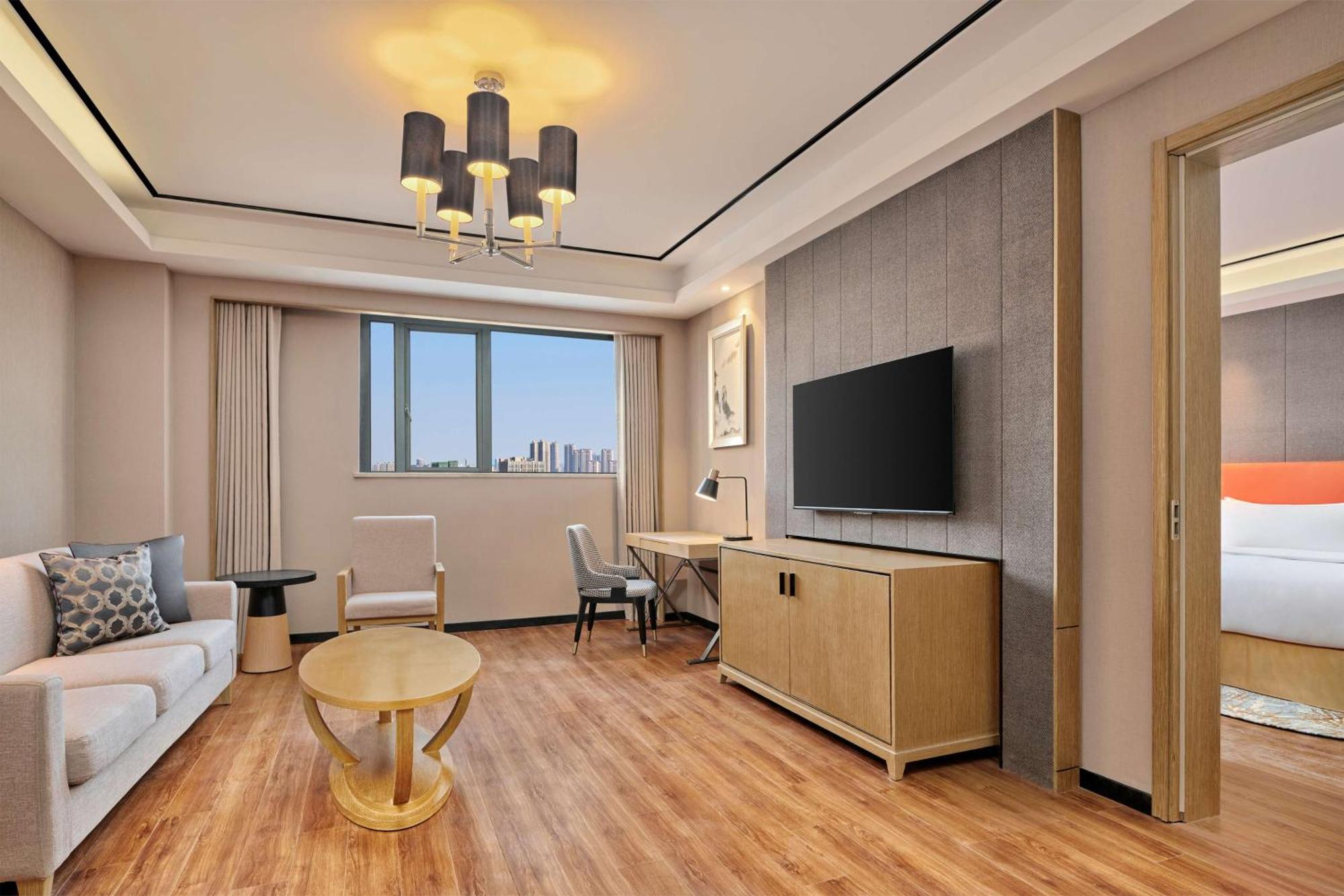 Hilton Garden Inn Wuhan Hankou Екстер'єр фото