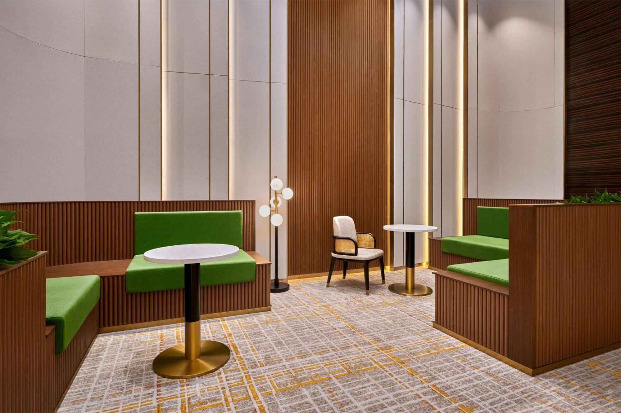 Hilton Garden Inn Wuhan Hankou Екстер'єр фото
