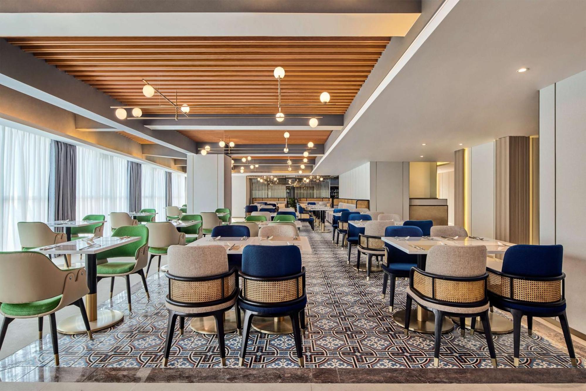 Hilton Garden Inn Wuhan Hankou Екстер'єр фото