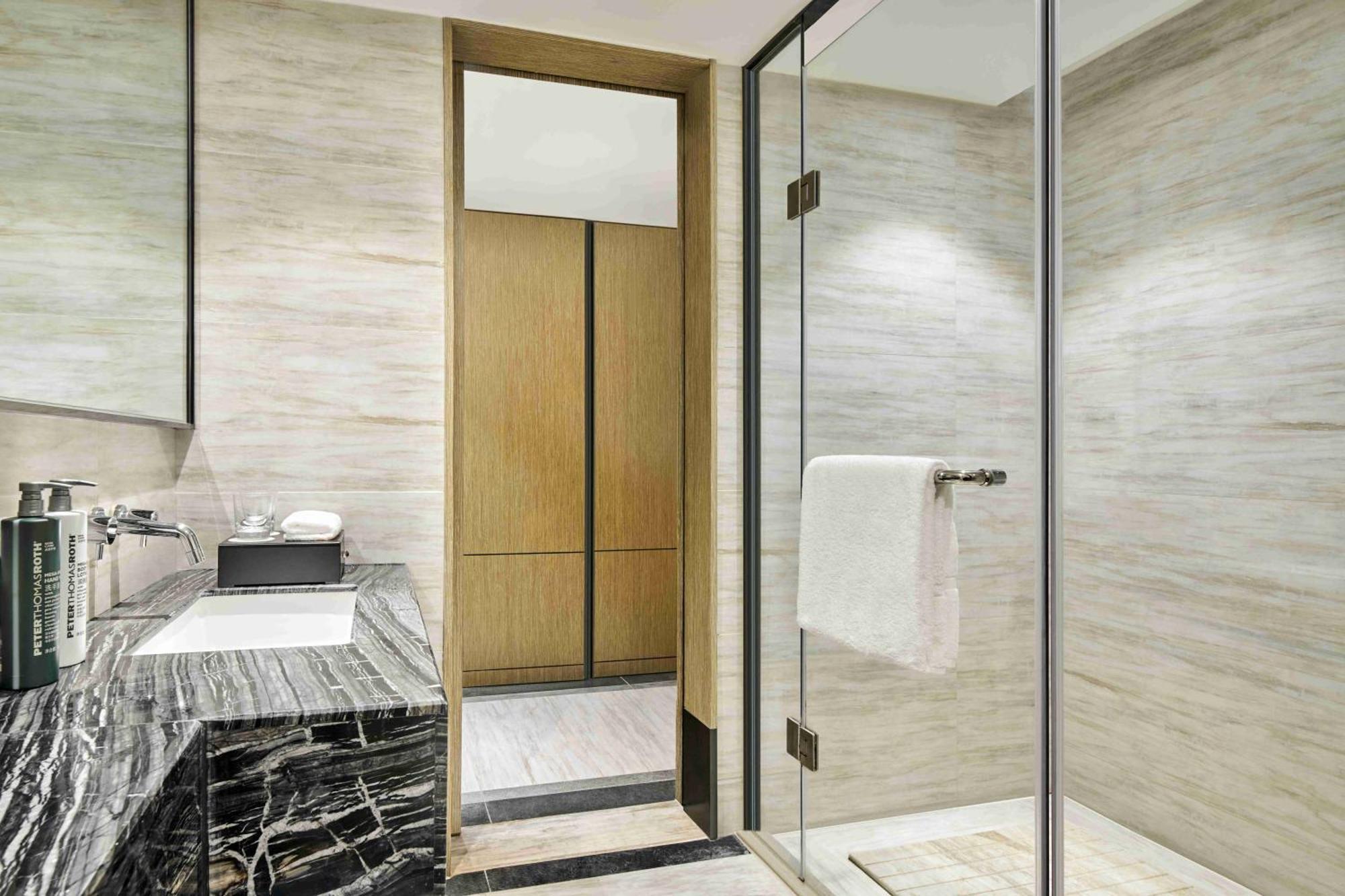 Hilton Garden Inn Wuhan Hankou Екстер'єр фото