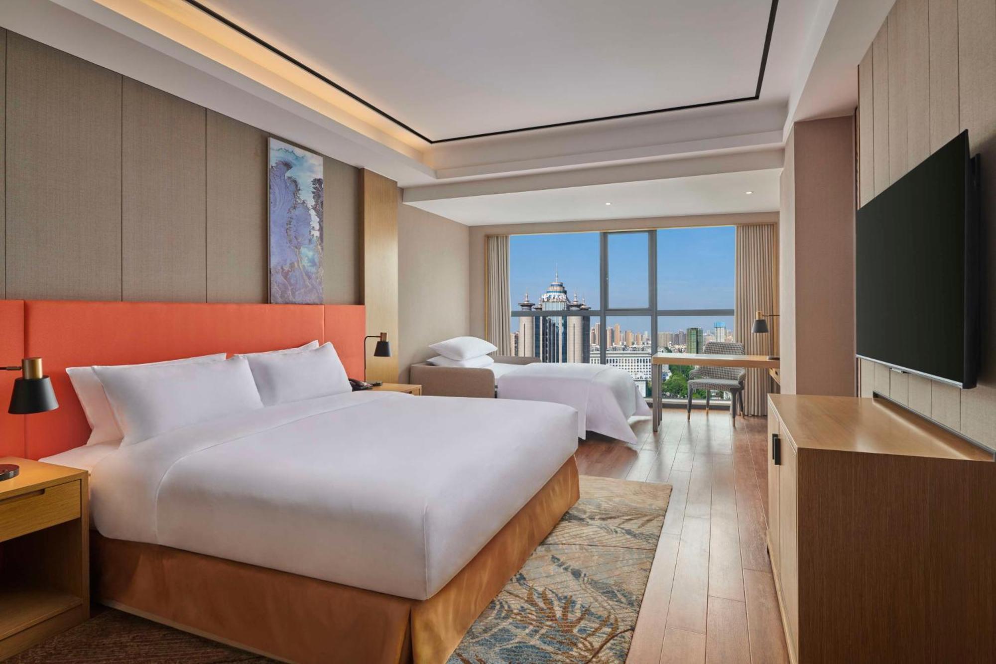 Hilton Garden Inn Wuhan Hankou Екстер'єр фото