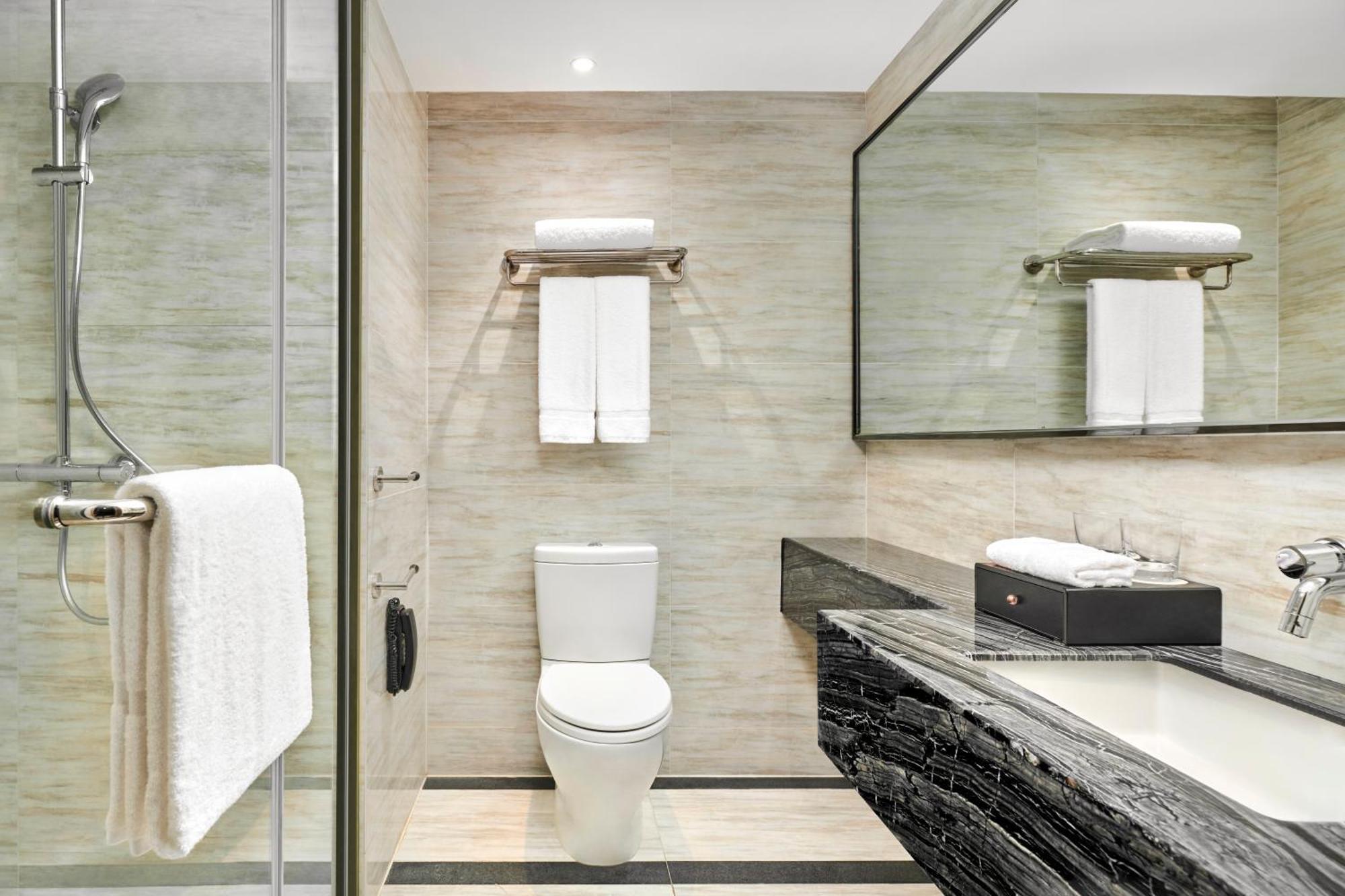 Hilton Garden Inn Wuhan Hankou Екстер'єр фото
